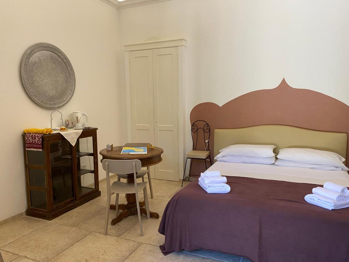 Suite Nina Lecce Exterior foto